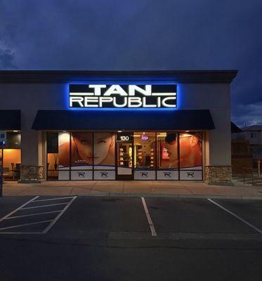 Tan Republic Las Vegas - Cheyenne