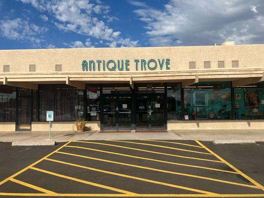 Antique Trove