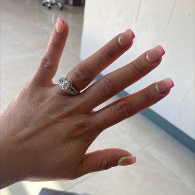 Chic Nails