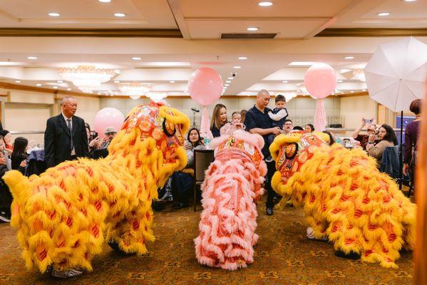 First birthday party at Grand Palace Restaurant in South San Francisco (photo courtesy of Tyler Vu Photography).