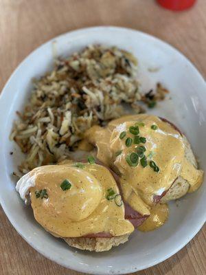 Biscuit Benedict   @dangit.all