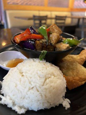 Spicy Eggplant Lunch Special with tofu