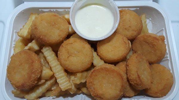 Fried Scallops with Tatar Sauce & Fries