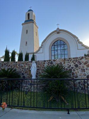 Santa Sophia Marian grotto.