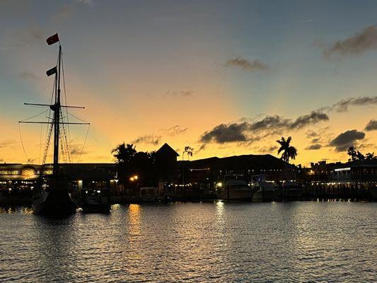 Classic Harbor Line Key West