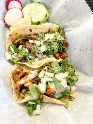 Al pastor tacos