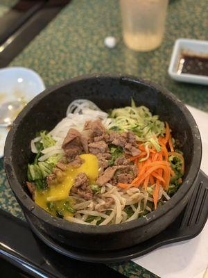 Beef dolsot bibimbap