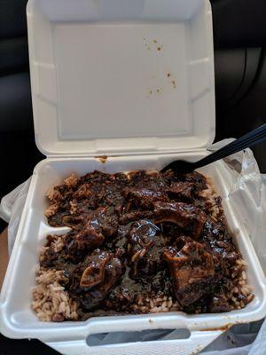 Oxtail and rice