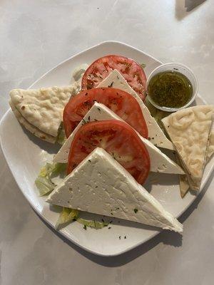 Feta Cheese & Tomato Slices