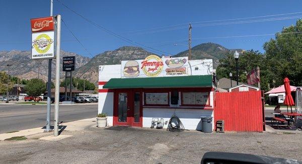 Same ole Box with great burgers !