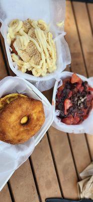 Banana pudding, strawberry with chocolate, and bacon with egg donuts. So amazing!