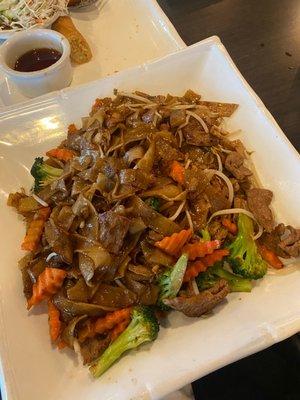 Soy Sauce Noodles - Beef