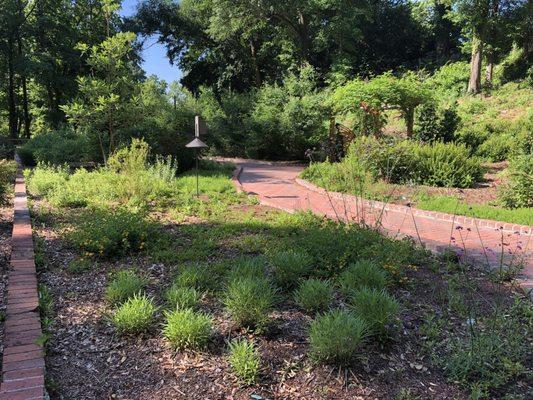 A nice walkway for the space.