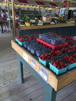 Omg. Best blueberries and strawberries ever!