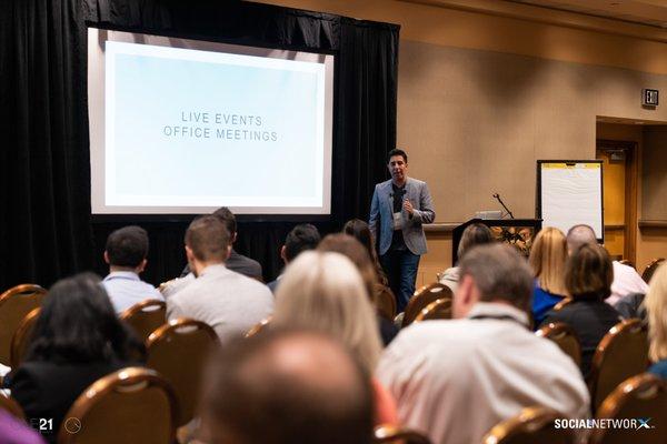 John Reyes training real estate agents at "One 21 Experience 2019" in Las Vegas.