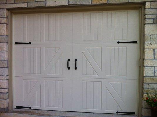 Carriage house garage door