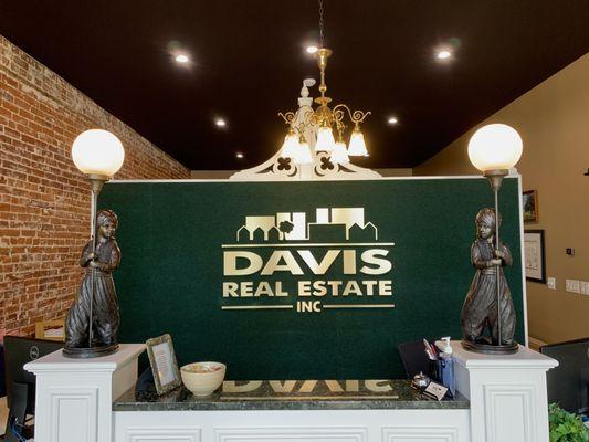 Davis Real Estate Inc Reception