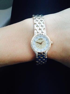 Tried to get a batter my replaced for this watch. They returned it with missing diamonds