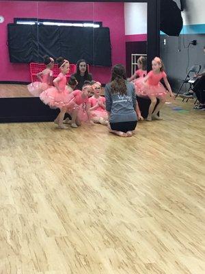 Little ballerinas!