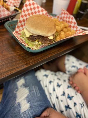 Blue moon burger with tots