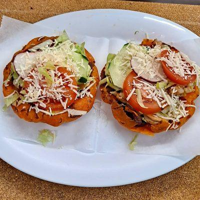 Enchiladas salvadoreñas