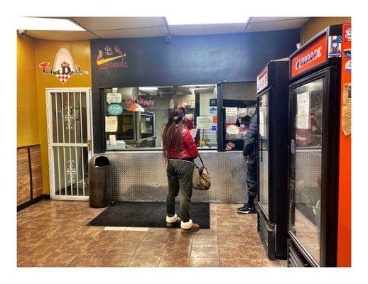 Inside Chef Daddy's. (W Lake St/N Austin Ave)Chicago IL. Soul Food BBQ. Small Place. Take Out Delivery. Good Food Nice Service.Cool!