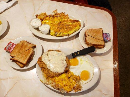 Gyros Omelette (top), Country Fried Steak (bottom)