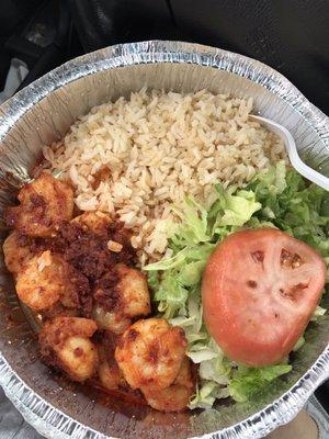 Camarones a la Diabla! Spicy shrimp with guacamole salad and rice