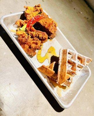 Boneless Chicken And Waffles