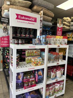 Snacks and more pet food options