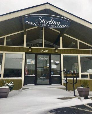 Come rain or shine, sleet or snow, we're here and dedicated to doing business with you.
1820 Main St., Ferndale WA 98248