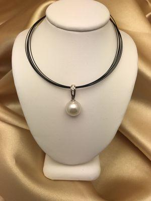 South Sea pearl and diamond pendant.