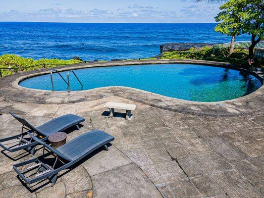 Take a dip in the pool while enjoying the ocean in the background. Hilo Shangrila