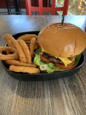 Bacon cheeseburger, side of onion rings