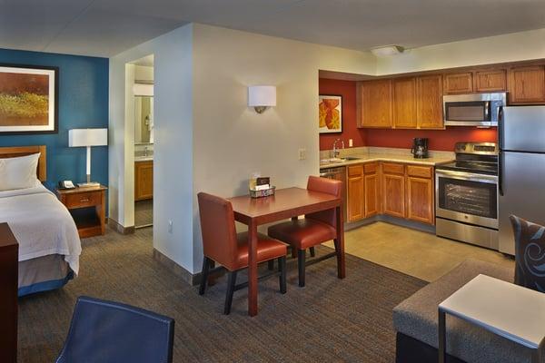 Residence Inn Philadelphia Conshohocken Studio Suite - Kitchen