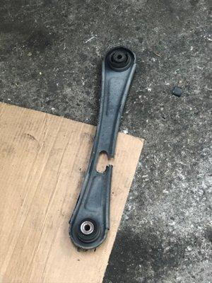 Old rear lower control Arm