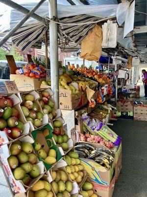 2nd Ave & 93rd Street Fruit Stand