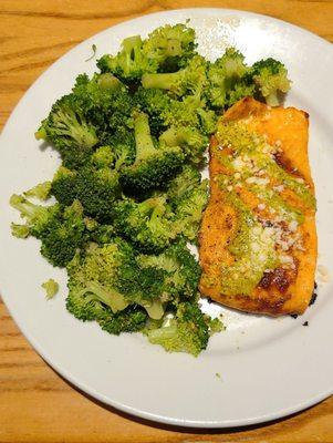 Ancho Salmon: seared, chile-rubbed Atlantic salmon, cilantro pesto, and queso fresco. Served with two sides, I got all steamed broccoli.