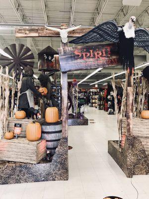 Spirit of Holloween Super Store