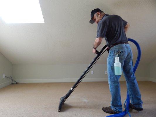 Zero residue with our cleaning! Carpets stay cleaner longer, so you don't have to clean as often. Let us do the work & save you time!