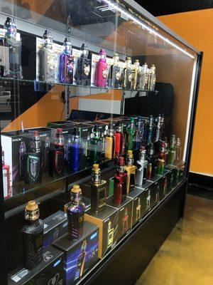 All kind of vape kits. The best of the best