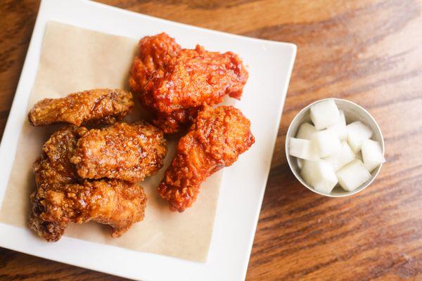 Wings with Spicy and Soy Garlic Glazed