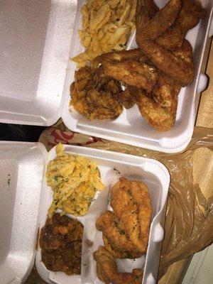 Nice lil soul food from this corner bar. $10 platters