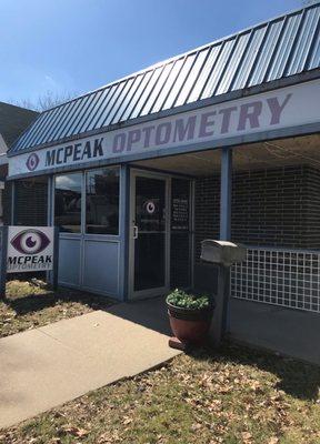 Come visit McPeak Optometry. Located at 1823 Chase St. Falls City, NE