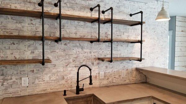 Wet bar shelving