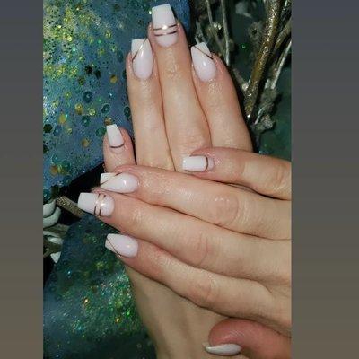 Ombre acrylic nails with rose gold accents done by MaDonna @nailsbymadonna on Instagram