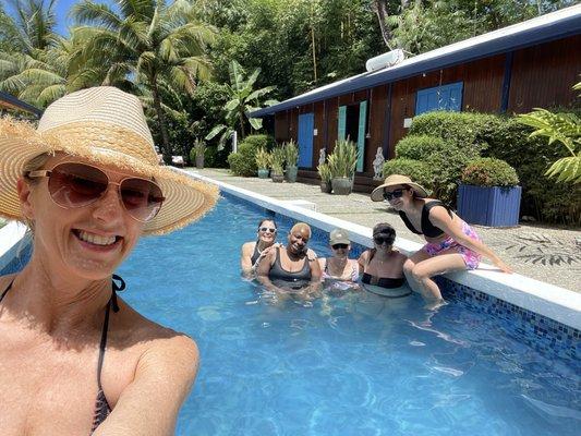 Warm afternoons with great conversations in the pool at Blue Osa