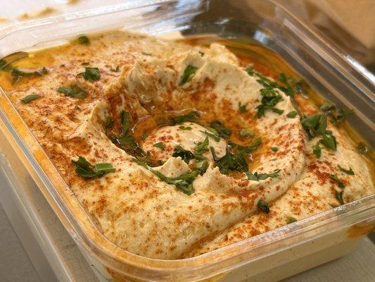 Israeli hummus - grab & go. So gooooood.