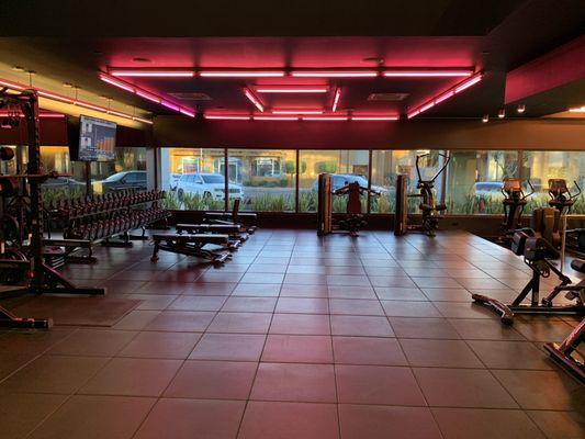 Scottsdale Luxury Gym with Private 1-on-1 personal training - Lucas James | Celebrity Personal Trainer