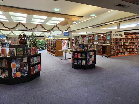 Palm Springs Public Library